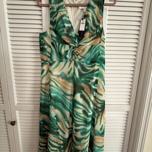 Banana Republic Factory Green and Tan Maxi Dress
